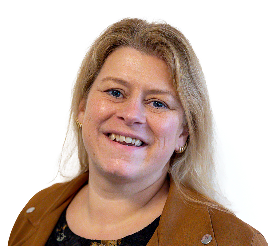 <p style="text-align: center;">Corina Lingbeek</p>